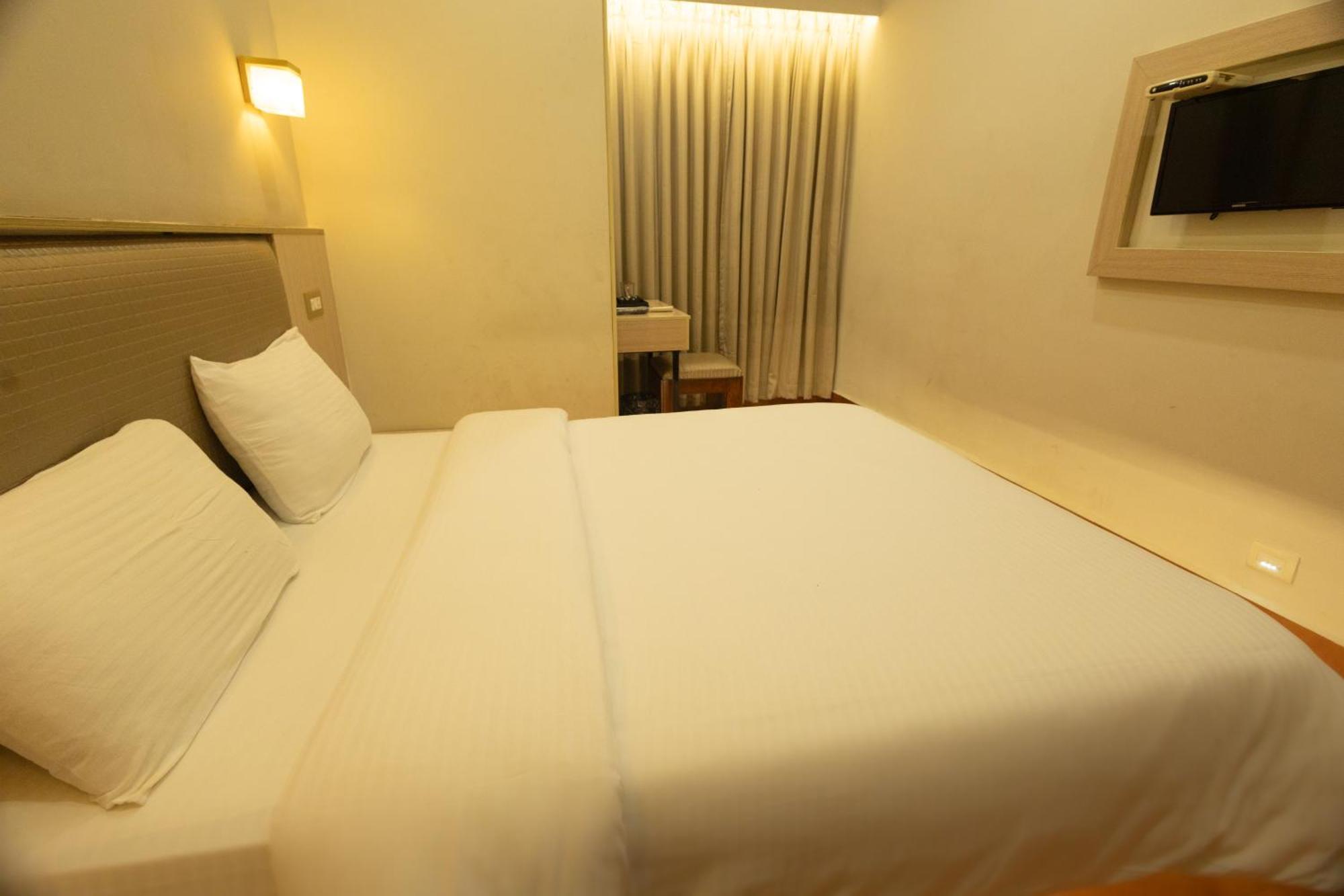 The Nisha Continental Villa Kottayam Dış mekan fotoğraf