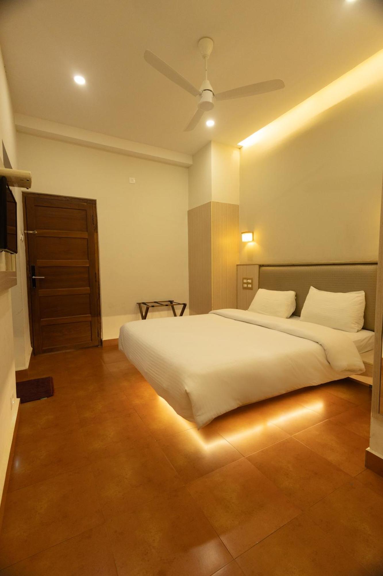The Nisha Continental Villa Kottayam Dış mekan fotoğraf